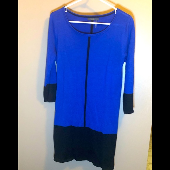 THML Dress - Picture 1 of 2